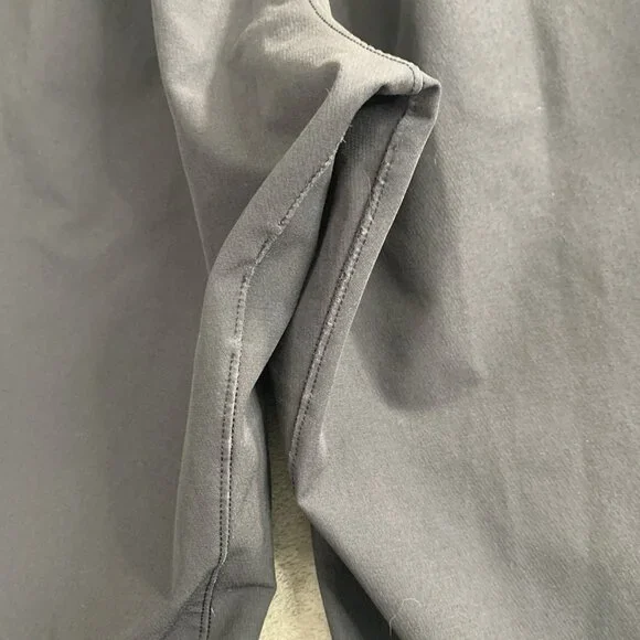 Lululemon Pants Men XS Obsidian License To Train Jogger Athletic Tapered *FLAW - Picture 3 of 13